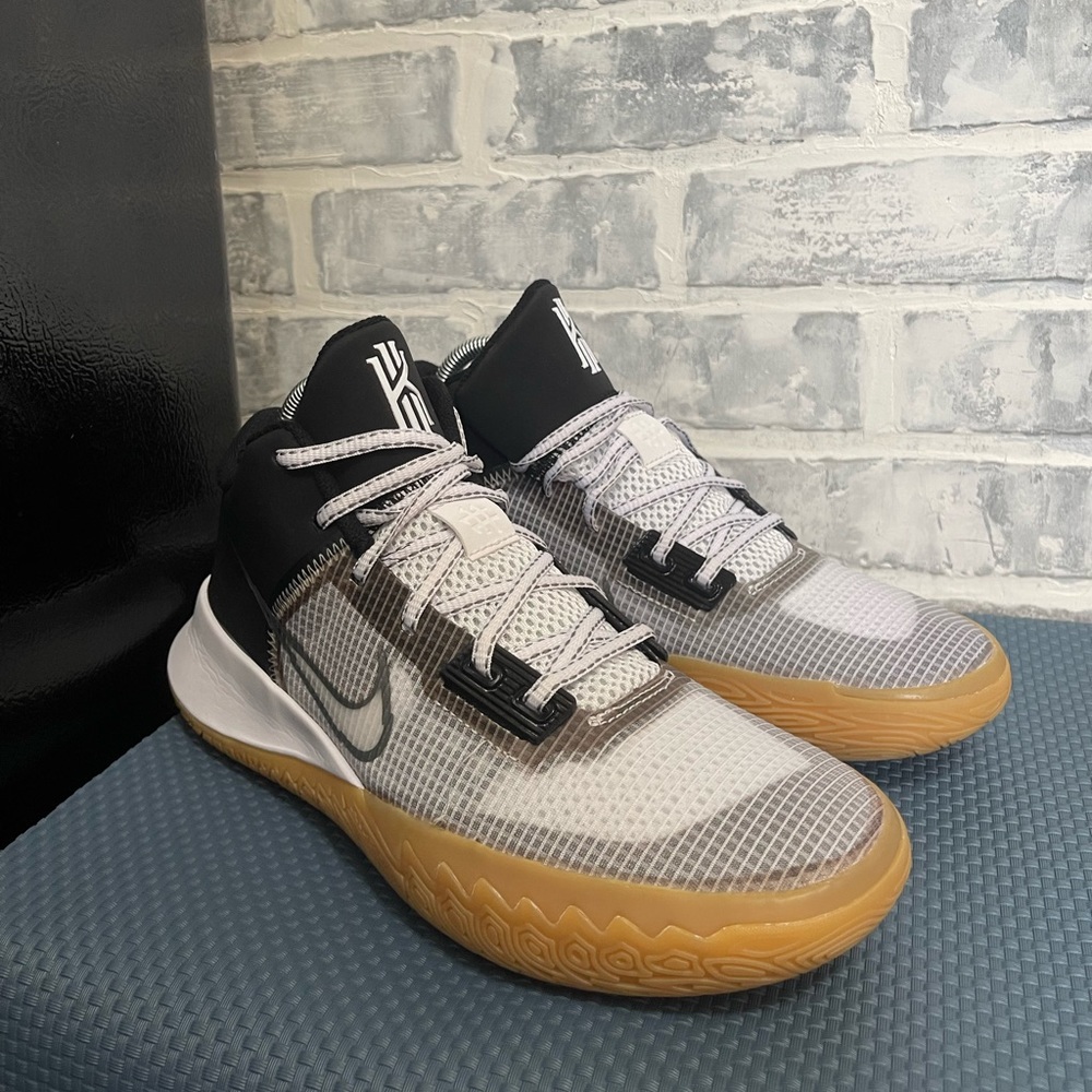 Nike Men's Kyrie Flytrap IV Black Cool Grey